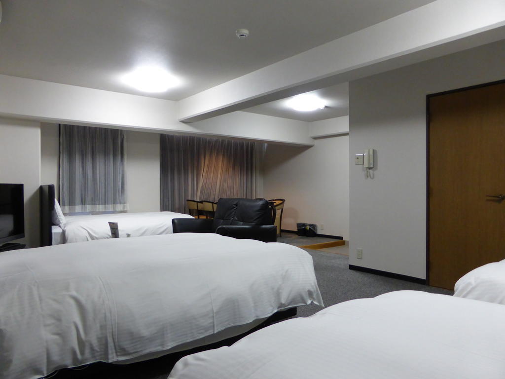 Green Rich Hotels Miyazaki Chambre photo